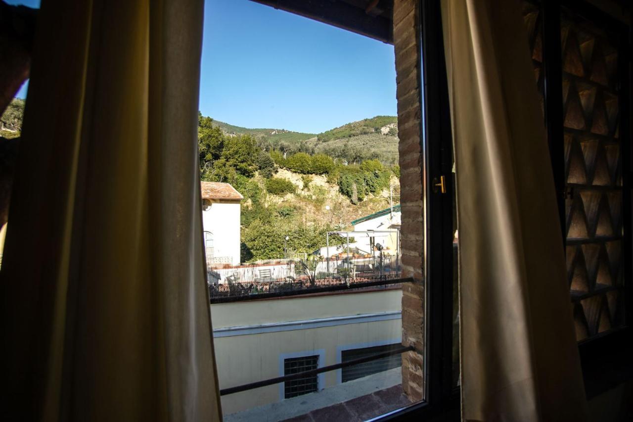 Bed and Breakfast La Fabbrica à Calci Extérieur photo